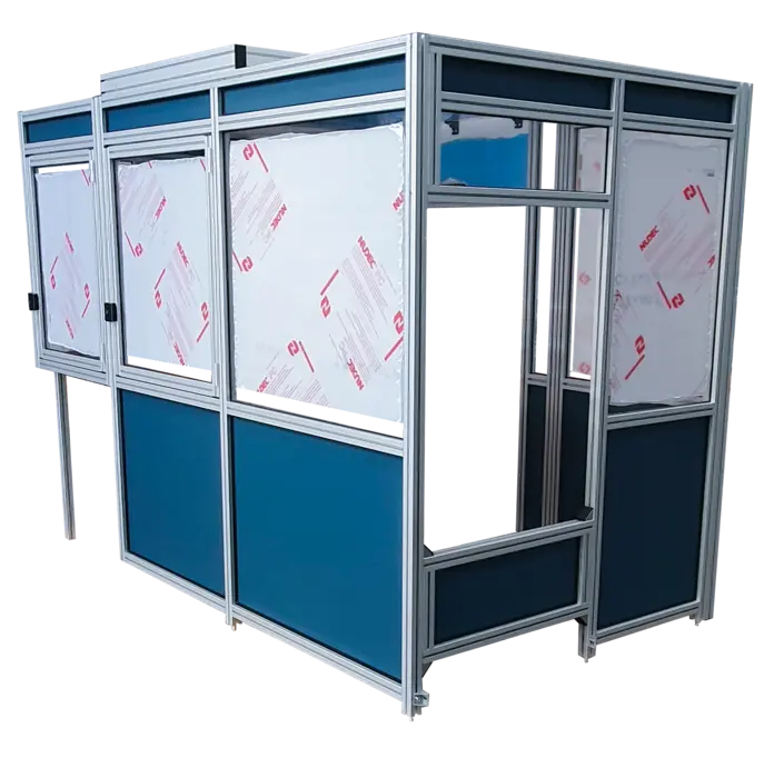 Carter de protection monté en profilé aluminium avec des plexiglas et des panneaux en aluminium bleu
